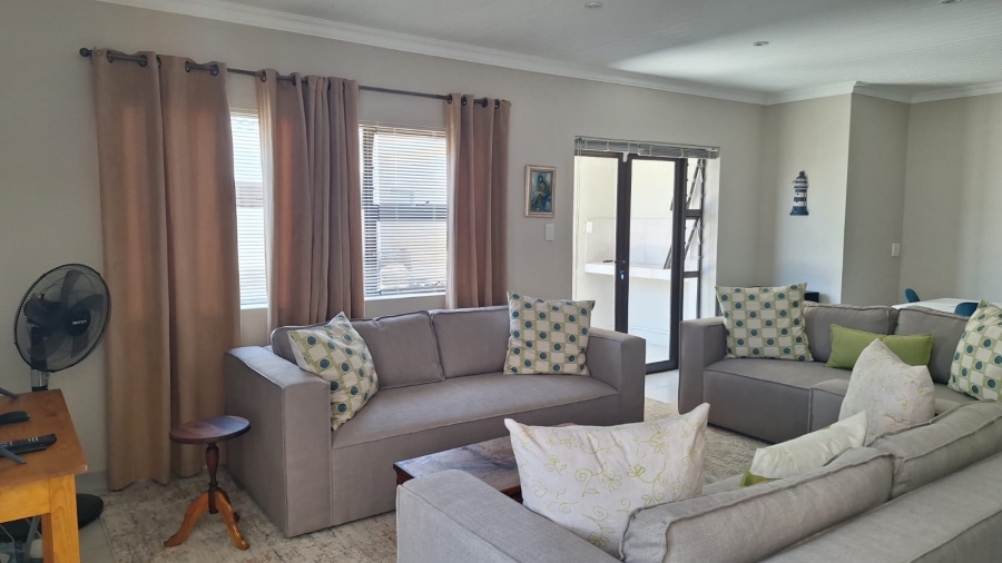 3 Bedroom Property for Sale in Stilbaai Wes Western Cape